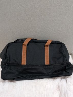 DSW Black Duffel Bag with Brown Carry Straps -New